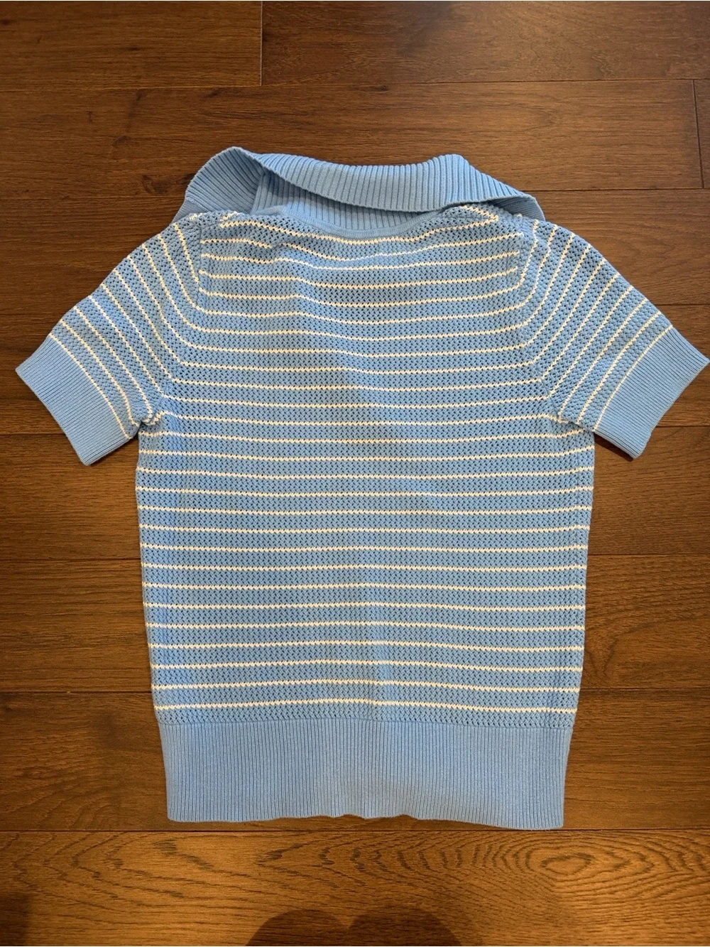 vineyard vines Stripe Short Sleeve Crochet Polo Sweater in Blue Medium - C51-016